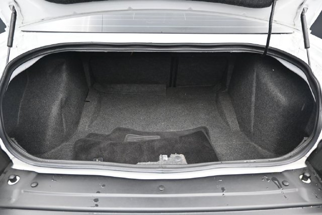 Used 2016 Dodge Challenger SRT Hellcat RWD image 10