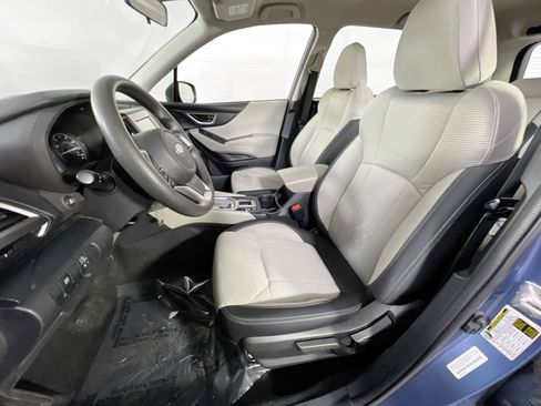 Used 2023 Subaru Forester AWD/4WD image 19