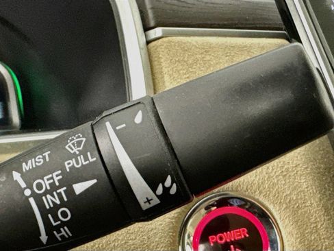 Used 2018 Honda Clarity Touring image 16