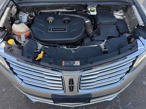 Used 2017 Lincoln MKC Reserve w/ Lincoln MKC Climate Package image 38