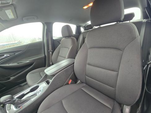Used 2024 Chevrolet Malibu LT w/ Sport Edition image 17