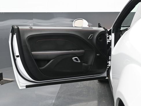 Used 2023 Dodge Challenger R/T Scat Pack image 8