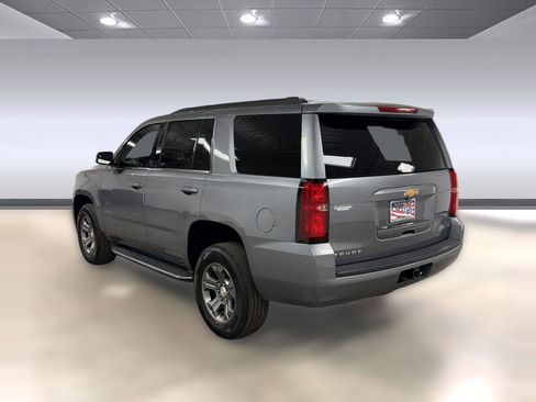 Used 2018 Chevrolet Tahoe LS image 3