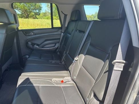 Used 2020 Chevrolet Tahoe LT image 15