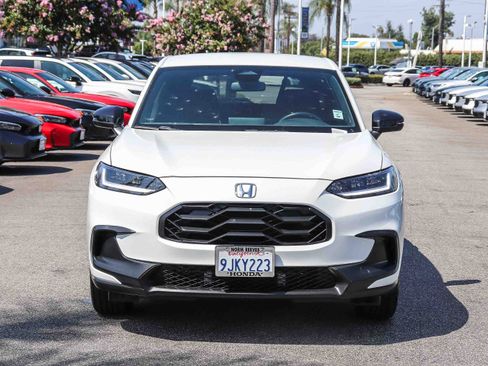 Certified 2024 Honda HR-V Sport image 2