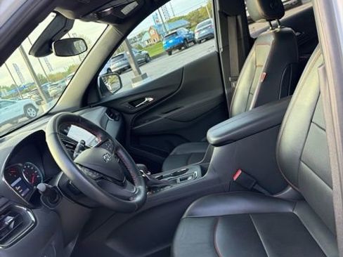 Used 2023 Chevrolet Equinox RS w/ RS Leather Package image 12