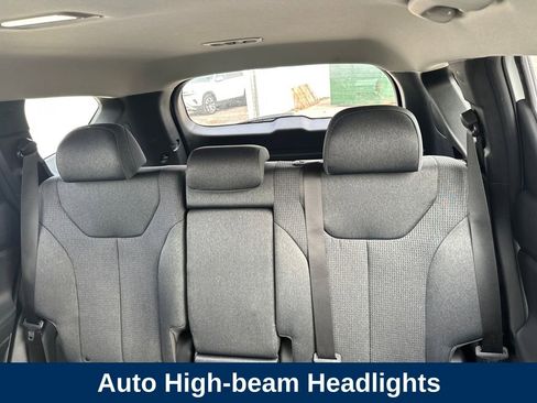 Used 2023 Hyundai Santa Fe SEL image 19