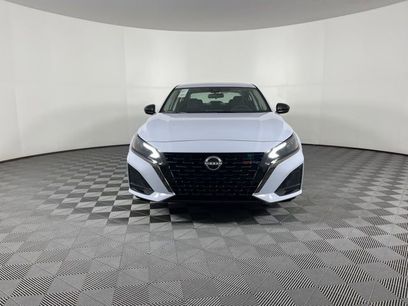 New 2025 Nissan Altima 2.5 SR