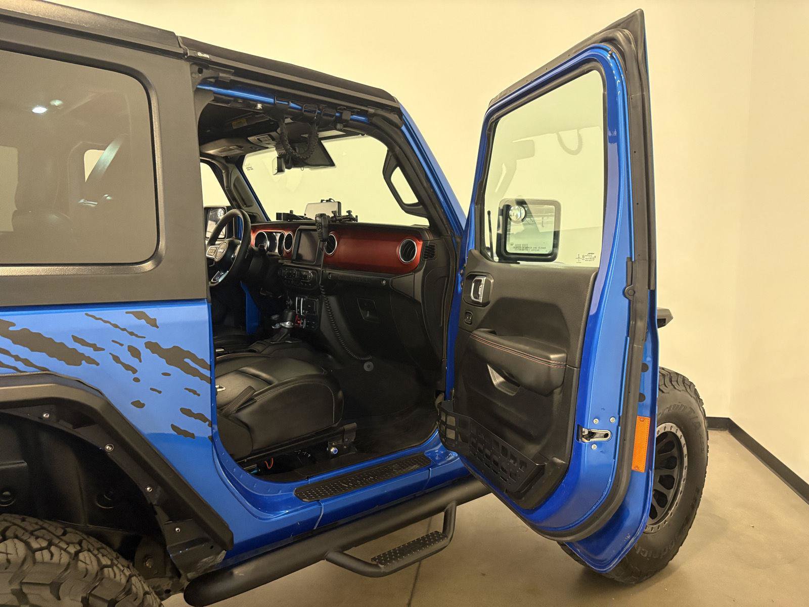 Used 2021 Jeep Wrangler Rubicon AWD/4WD image 48