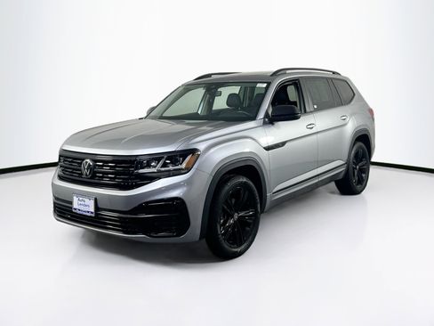Used 2023 Volkswagen Atlas SEL R-Line image 1