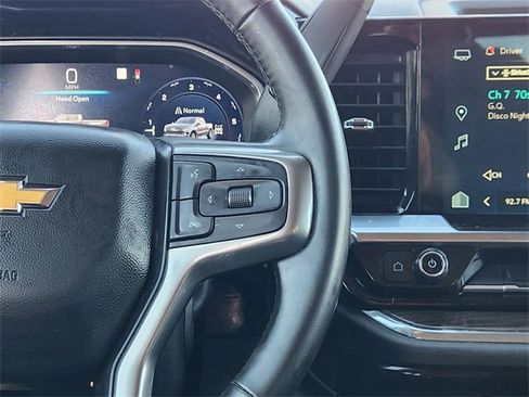 Used 2023 Chevrolet Silverado 1500 LT image 29