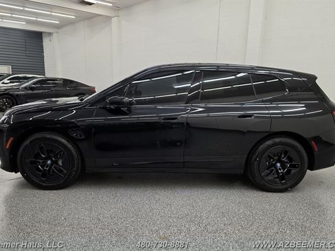 Used 2024 BMW iX xDrive50 AWD/4WD image 4