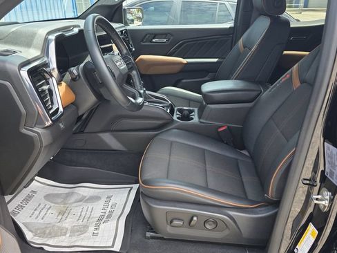 Used 2023 GMC Canyon AT4 AWD/4WD image 14