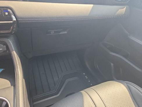 Certified 2024 Honda Pilot Elite image 18