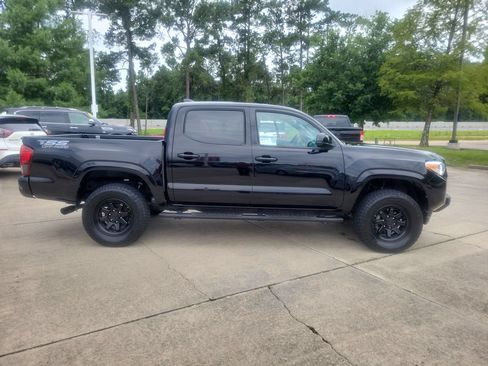 Used 2023 Toyota Tacoma SR AWD/4WD image 8