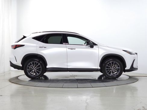 Used 2024 Lexus NX 350 AWD image 12