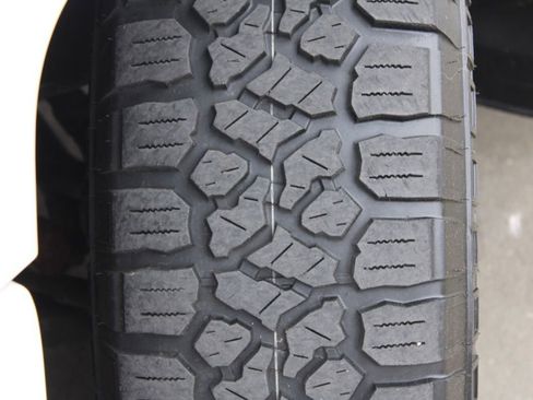 Used 2018 Chevrolet Silverado 1500 LT w/ All Star Edition image 13