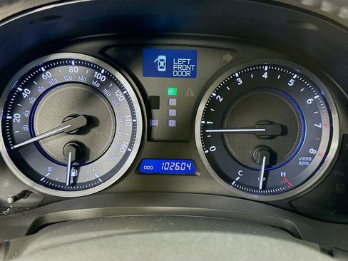 Used 2012 Lexus IS 250 w/ Premium Pkg Value Edition image 12