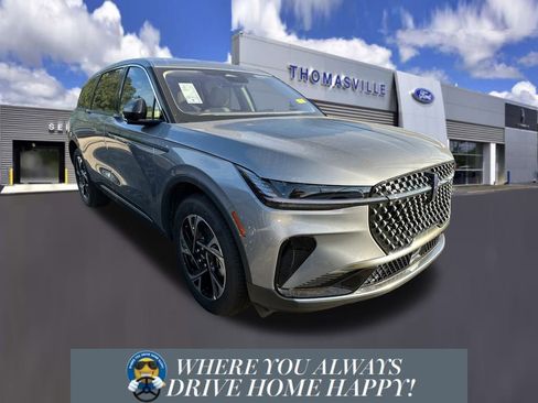 New 2025 Lincoln Nautilus Premier image 1