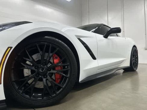Used 2015 Chevrolet Corvette Stingray Coupe w/ 2LT Preferred Equipment Group RWD image 26