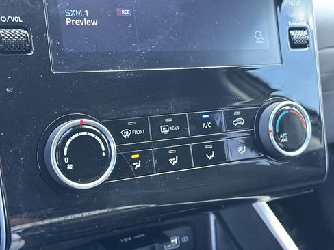 Used 2022 Hyundai Tucson SEL FWD image 16