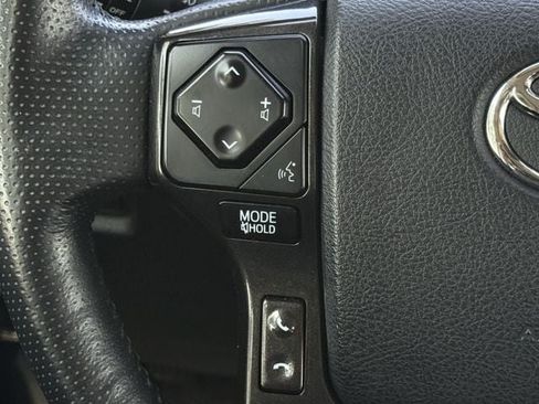 Used 2023 Toyota 4Runner TRD Off-Road Premium w/ Moonroof Package AWD/4WD image 14