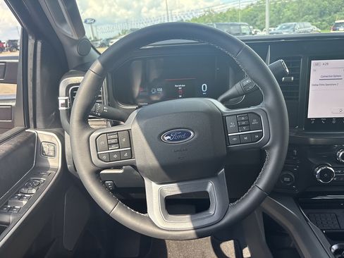 New 2026 Ford F250 Lariat AWD/4WD image 24
