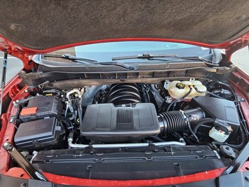 Used 2022 Chevrolet Tahoe Z71 w/ Luxury Package image 10