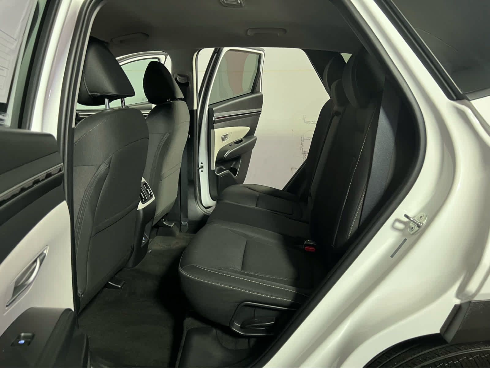 Used 2024 Hyundai Tucson SEL AWD/4WD image 23