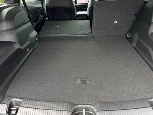 New 2026 Jeep Cherokee Limited image 18