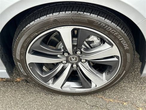 Used 2024 Acura TLX w/ Technology Package image 7