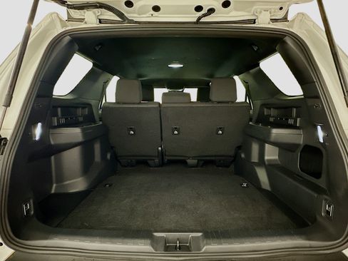 Used 2025 Toyota 4Runner SR5 image 30