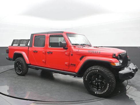 Used 2021 Jeep Gladiator Sport AWD/4WD image 7