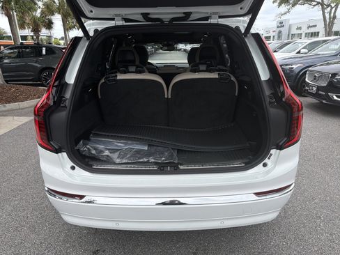 Used 2026 Volvo XC90 B6 Ultra w/ Protection Package AWD/4WD image 34