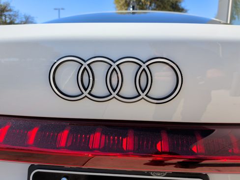 Used 2025 Audi A5 2.0T Premium AWD/4WD image 36