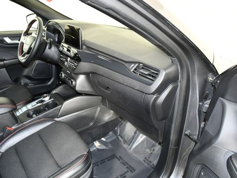 Used 2025 Ford Escape ST-Line Select image 41