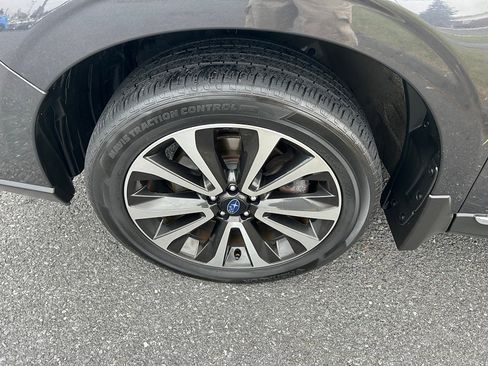 Used 2018 Subaru Forester 2.0XT Touring image 12