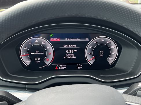 Used 2024 Audi Q5 2.0T Premium Plus AWD/4WD image 21
