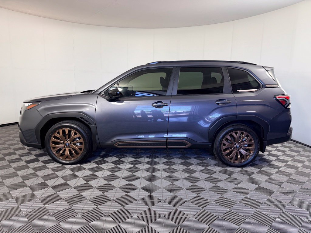 Used 2025 Subaru Forester Sport AWD/4WD image 11