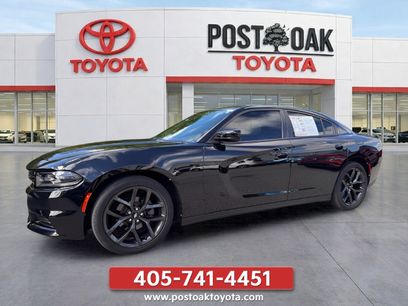 Used 2019 Dodge Charger SXT w/ Blacktop Package