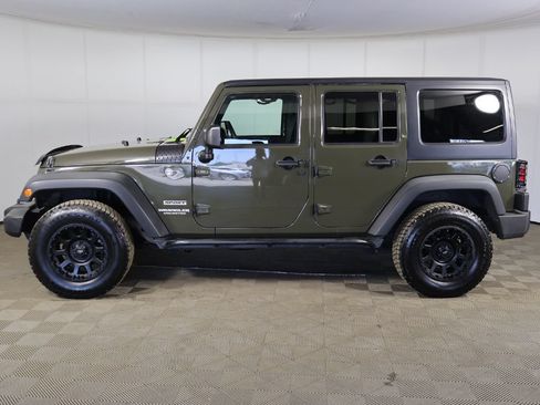 Used 2016 Jeep Wrangler Unlimited Sport w/ Quick Order Package 24S AWD/4WD image 8