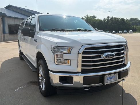Used 2017 Ford F150 XLT w/ Equipment Group 302A Luxury AWD/4WD image 32
