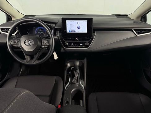Used 2026 Toyota Corolla LE FWD image 25