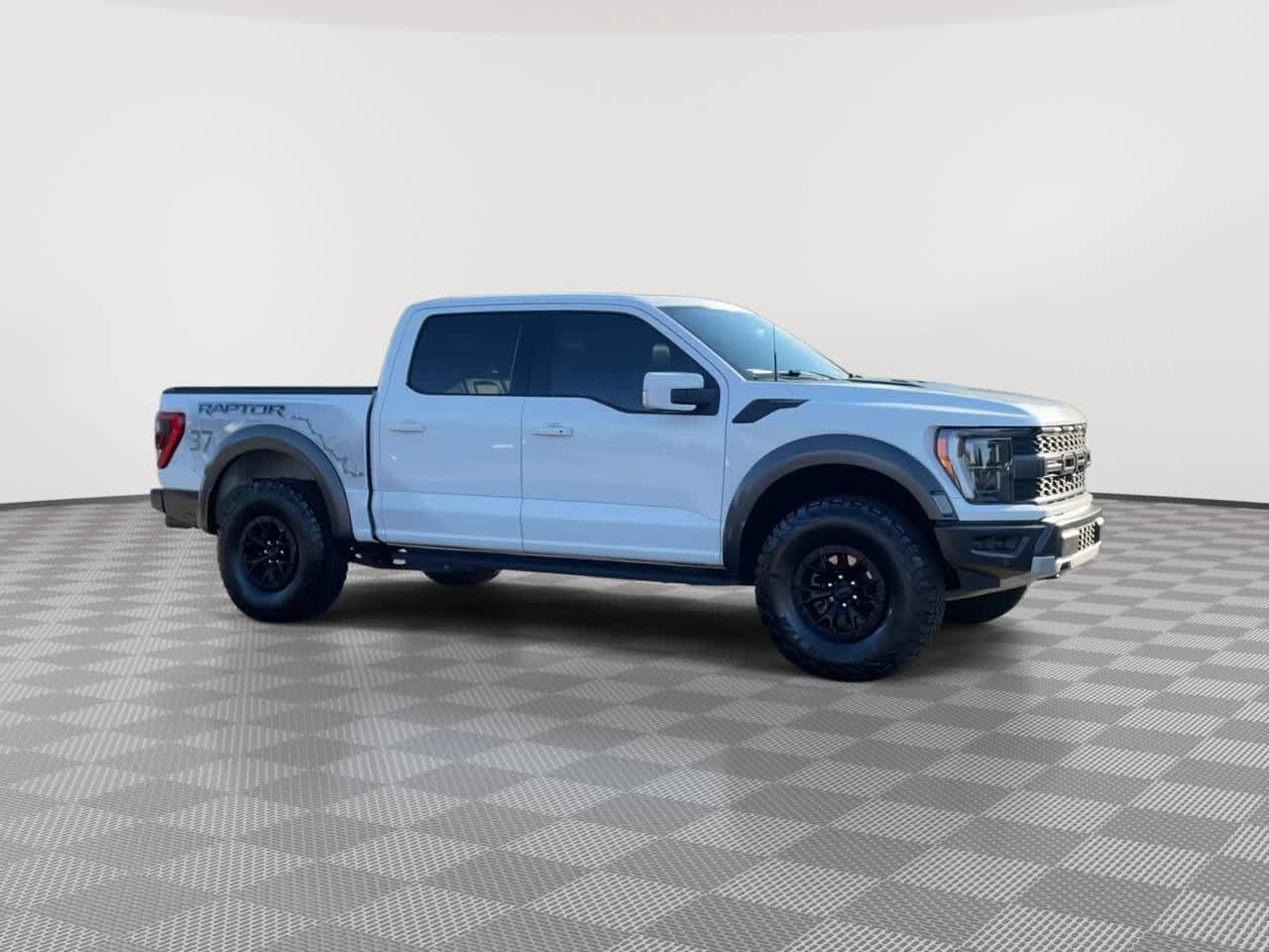 Used 2023 Ford F150 Raptor w/ Raptor 37 Performance Package AWD/4WD image 2