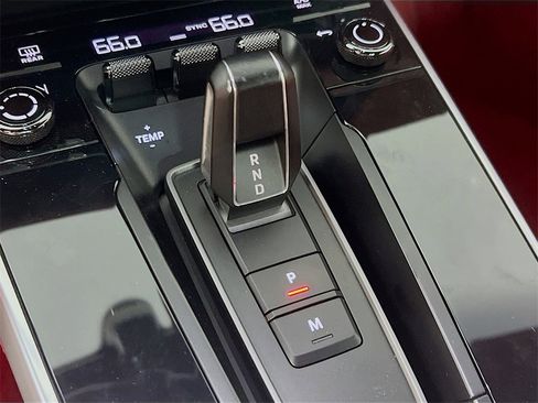 Certified 2022 Porsche 911 Turbo S image 19