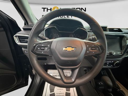 Certified 2023 Chevrolet TrailBlazer LT w/ Convenience Package FWD image 12