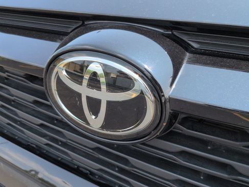 Used 2025 Toyota RAV4 XLE w/ Convenience Package AWD/4WD image 29