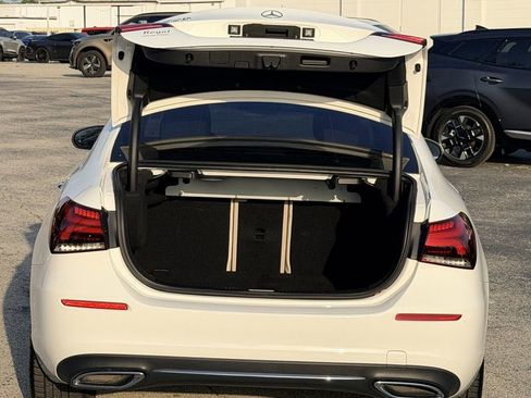 Used 2022 Mercedes-Benz A 220 image 12