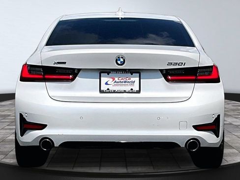 Used 2019 BMW 330i xDrive Sedan w/ Convenience Package AWD/4WD image 6