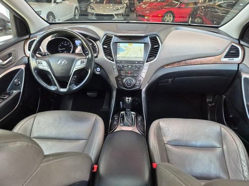 Used 2017 Hyundai Santa Fe FWD image 22